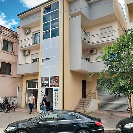 Apartment Brand New Flat In - Near Centre *